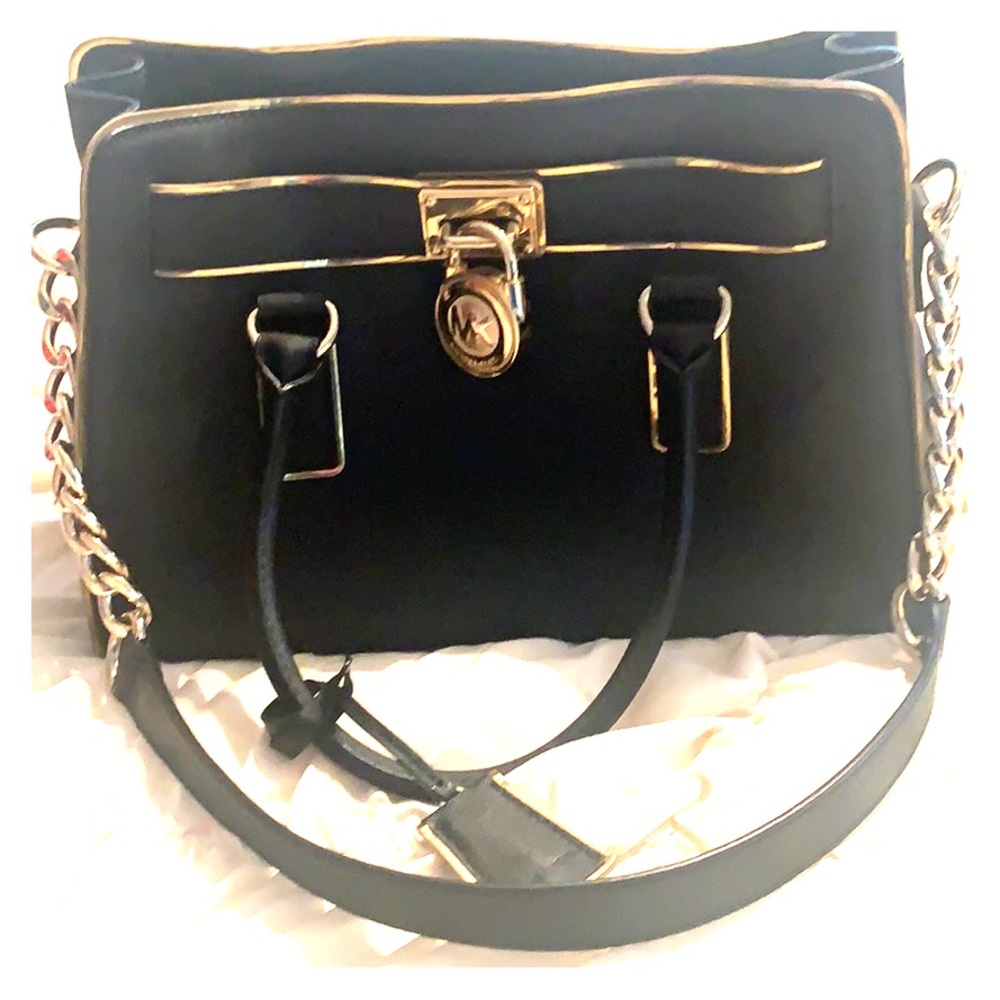 Michael Kors Hamilton Purse!  Like New!!